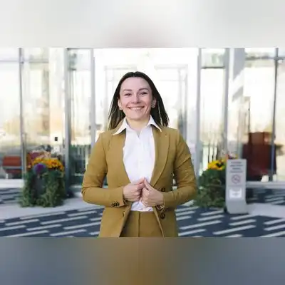 潘霖柠